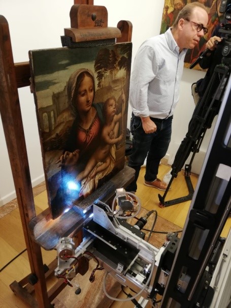 Investigating the making of the Virgin of the Yarnwinder by Leonardo da Vinci, Spain